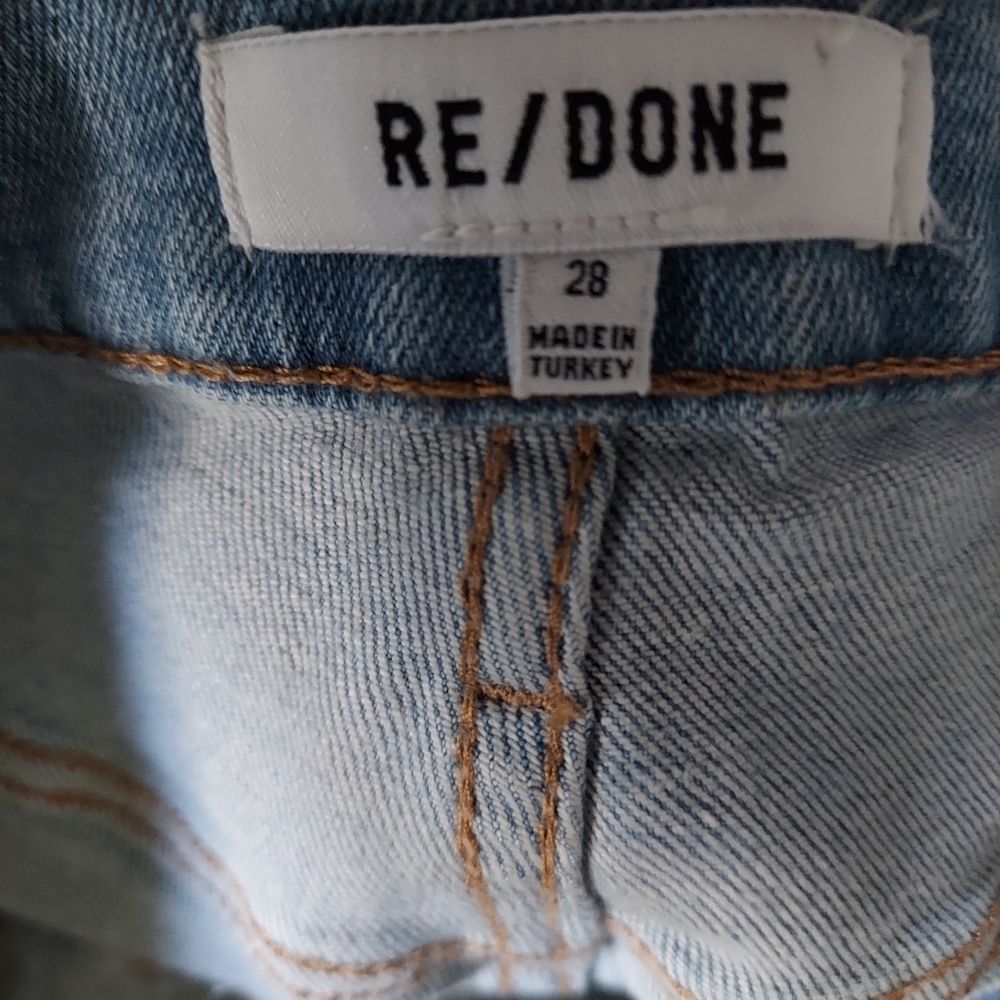 NWT Re/Done 90s High Rise Distressed Ankle Jeans - Picture 13 of 14